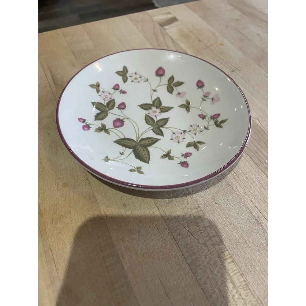 Homer Laughlin China Wild Strawberry 5